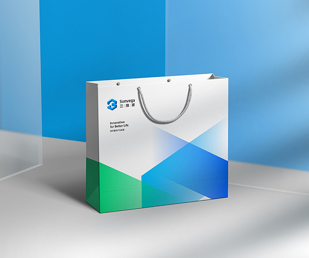 如何在品牌VI设计中使用品牌故事和情感元素？